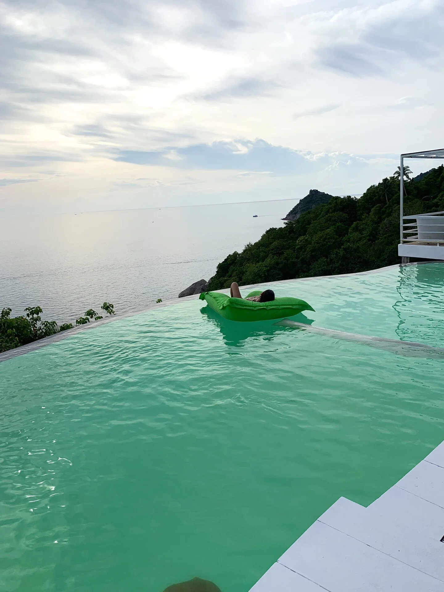 Piscina hotel koh Tao Piscina hotel koh Tao