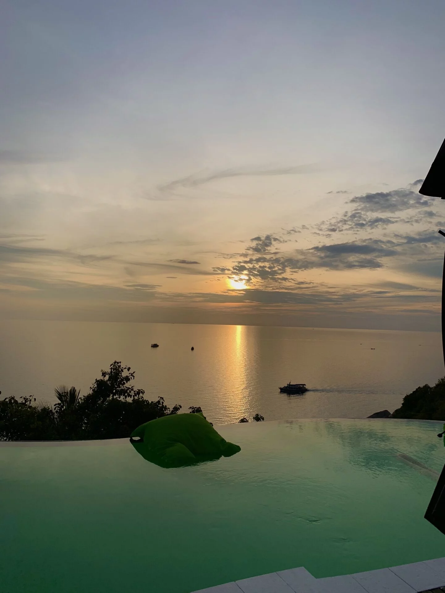Piscina hotel Koh Tao Piscina hotel Koh Tao