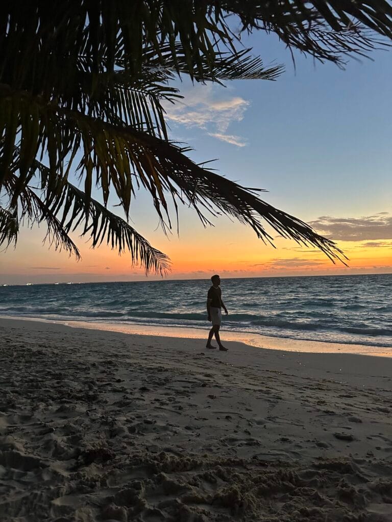 Atardecer Maldivas en 6 días